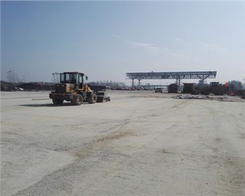 億龍的無(wú)塵清掃機(jī)，我們很滿(mǎn)意！