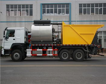 河南同步碎石封層車(chē)操作系統(tǒng)